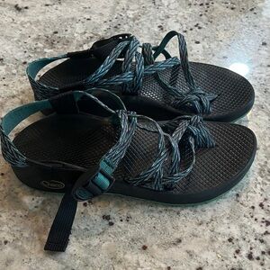 Teal‎ Chacos 8